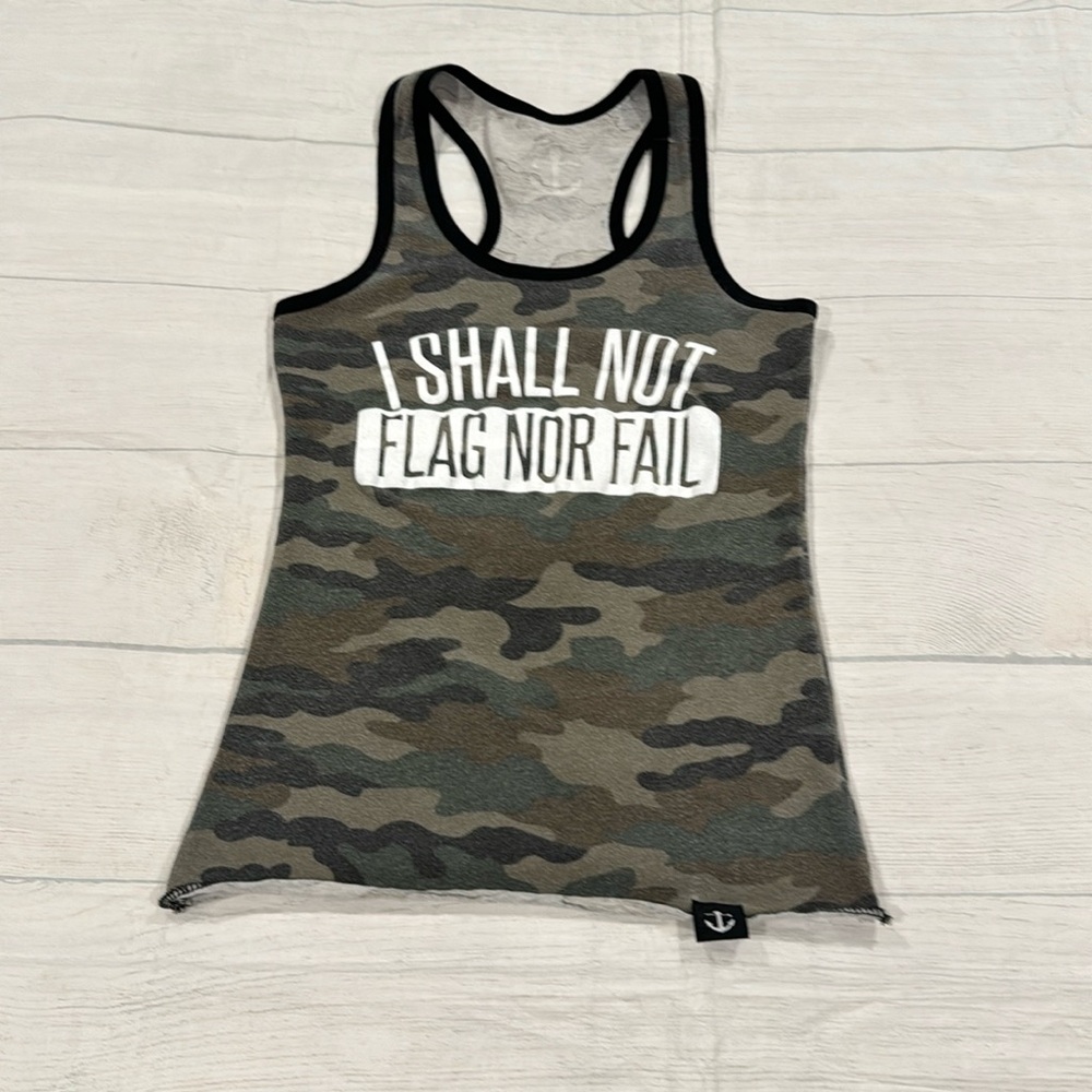 Flag nor fail XS camo EUC tank 🖤💚